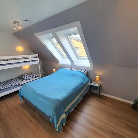 Kiel-Russee Familienwohnung, Lademoeglichkeit, Co2 Frei Kültér fotó